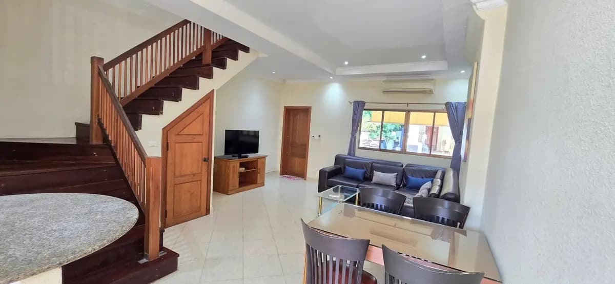 Townhouse Pratumnak with privat swimming pool
