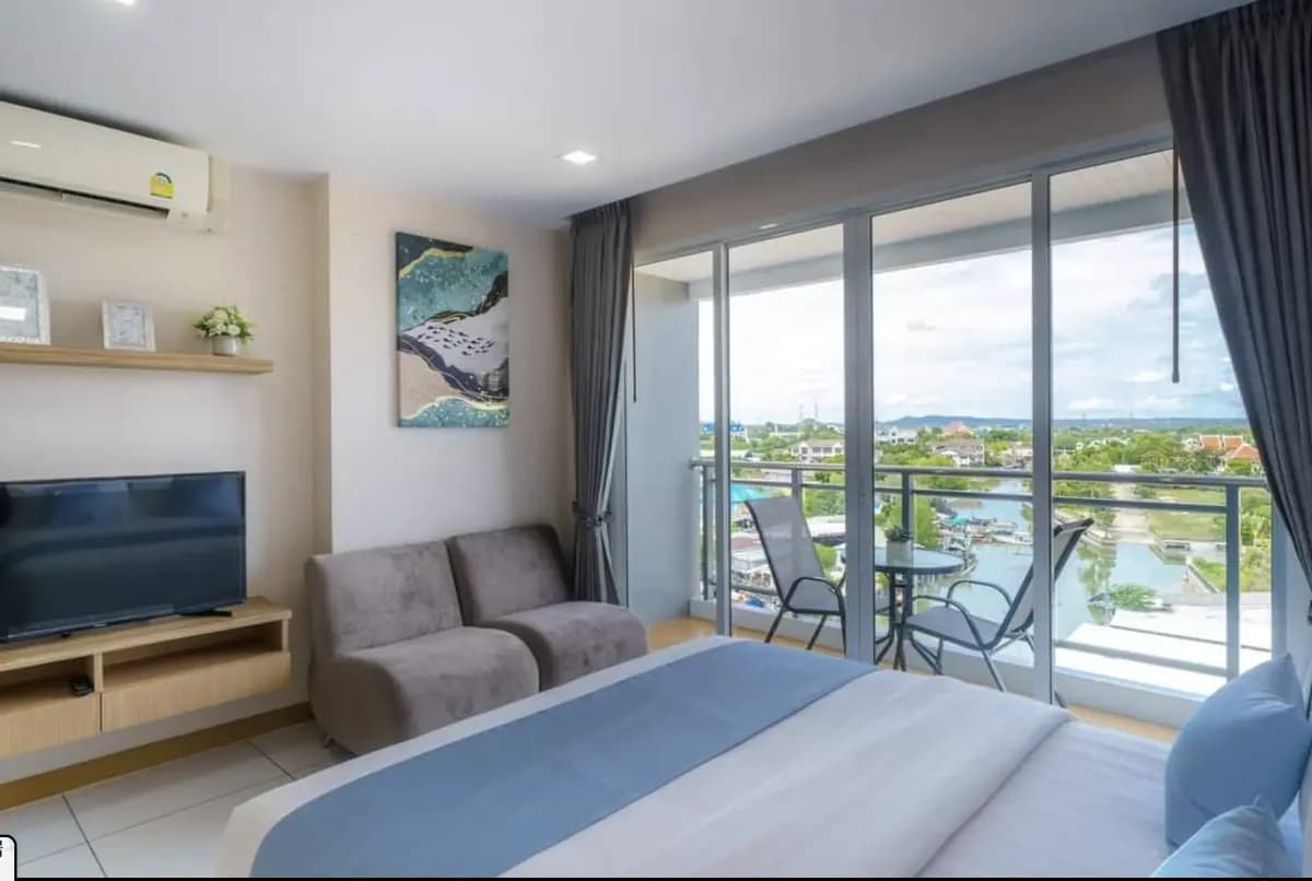 Whale Marina Condo